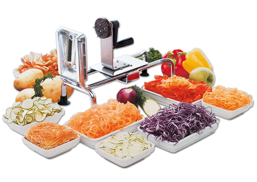 How to use an egg slicer to effortlessly slice fruits and vegetables