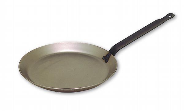 Matfer Bourgeat Black Carbon Steel Crêpe Pan, 7 — CulinaryCookware
